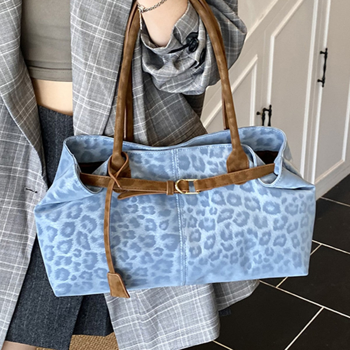 Leopard Print Patchwork Shoulder Bag - Minimalist PU Bag for Women, front product view