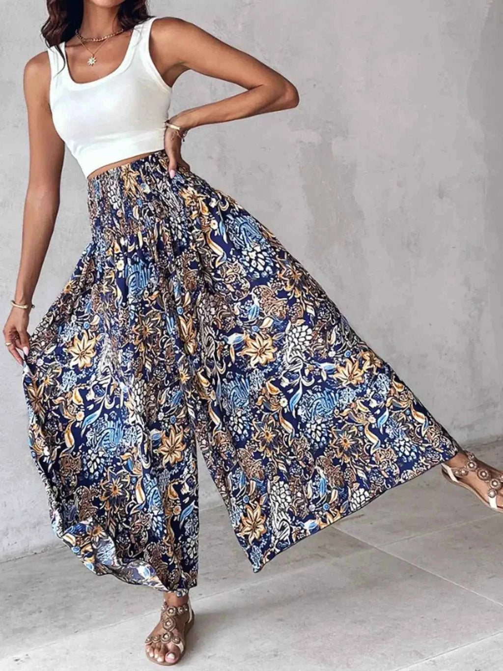 Printed wide-leg pants — additional view 10