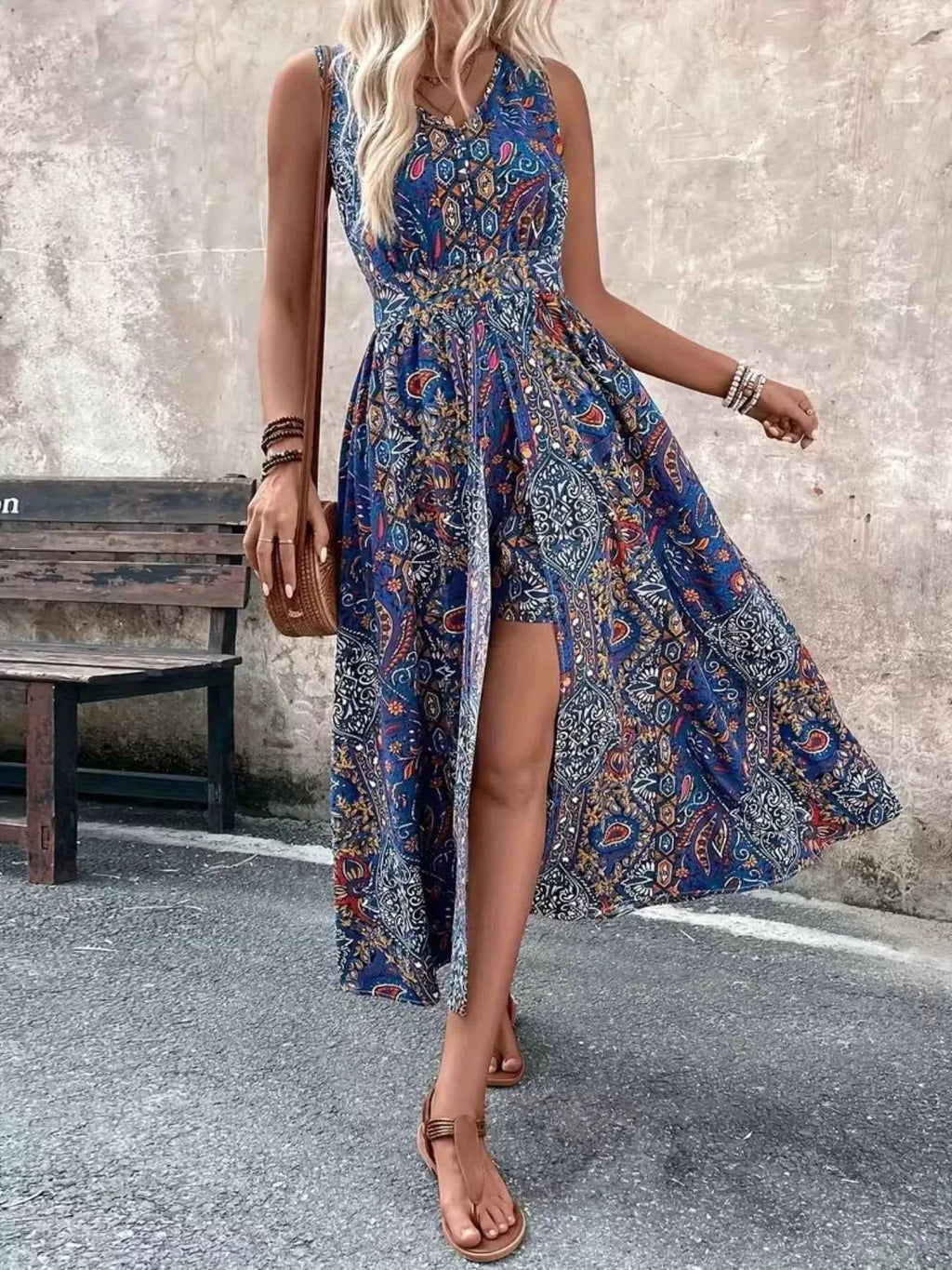 Sleeveless paisley print romper — additional view 10