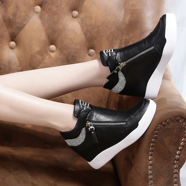 Canvas sneakers rubber sole side view