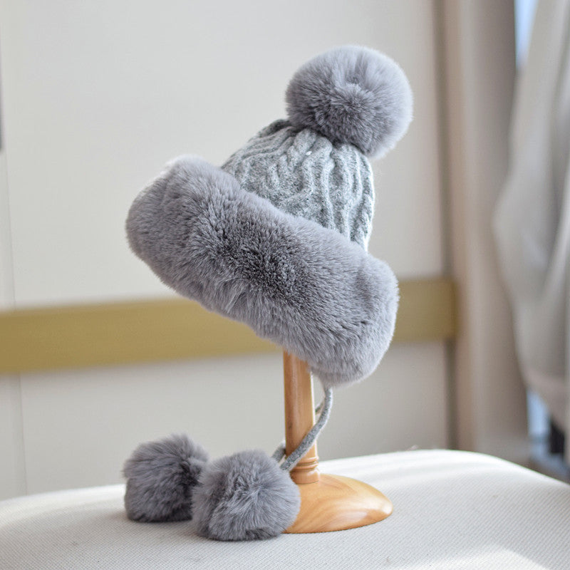 Light Gray pom-pom lace-up winter hat for women