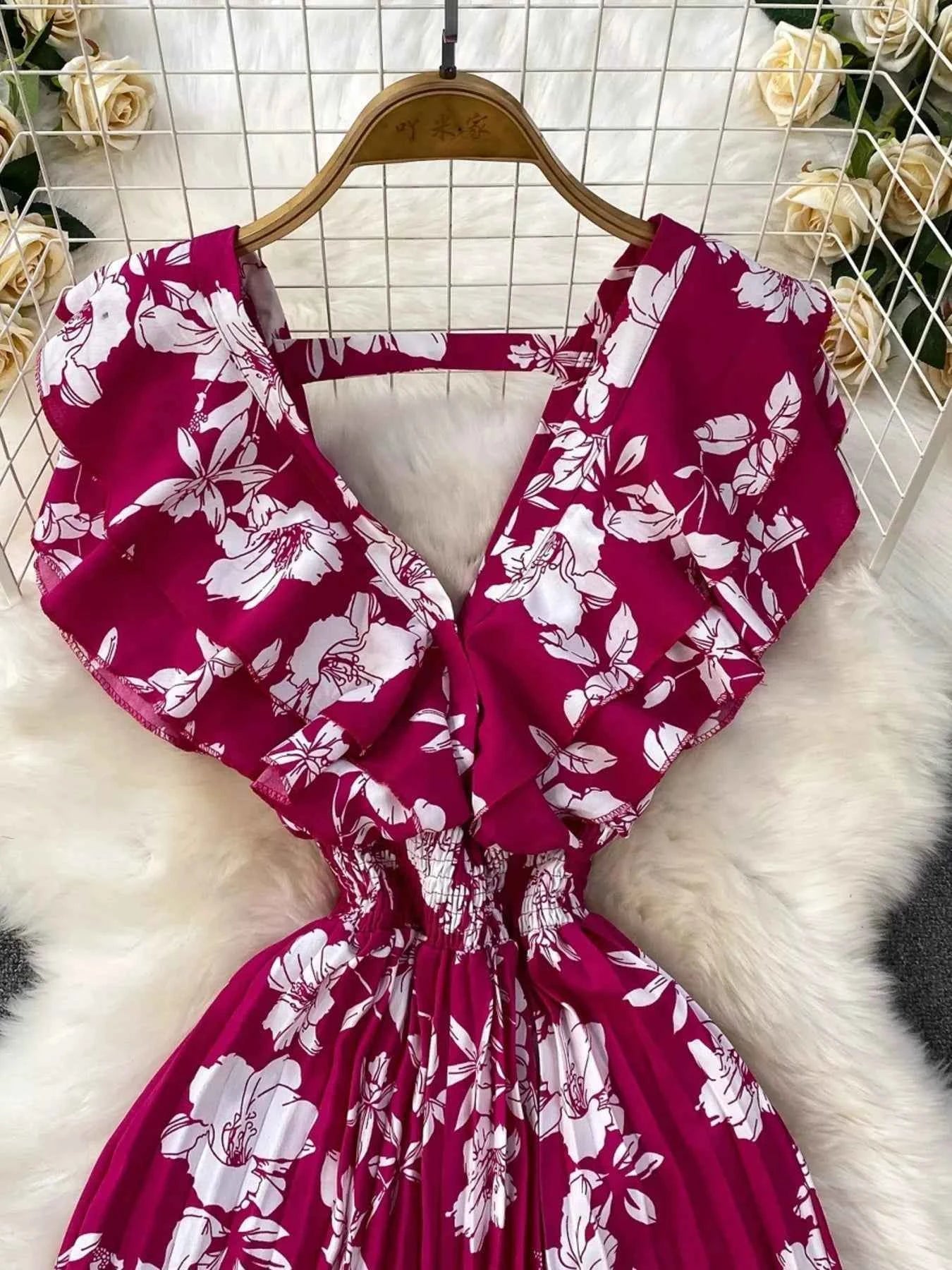 Floral print wide leg pleated jumpsuit — additional view 9