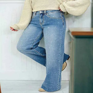 Light Blue distressed jeans with frayed hem for women
