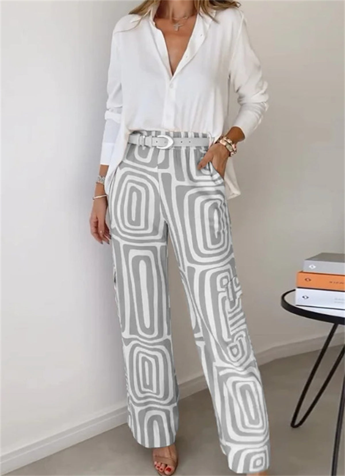Women’s Printed Lapel Shirt & Wide-Leg Pants Set, side product view