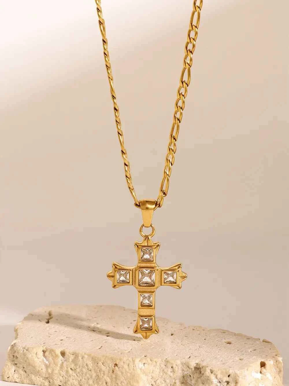 Zircon cross pendant necklace in stainless steel — additional view 8