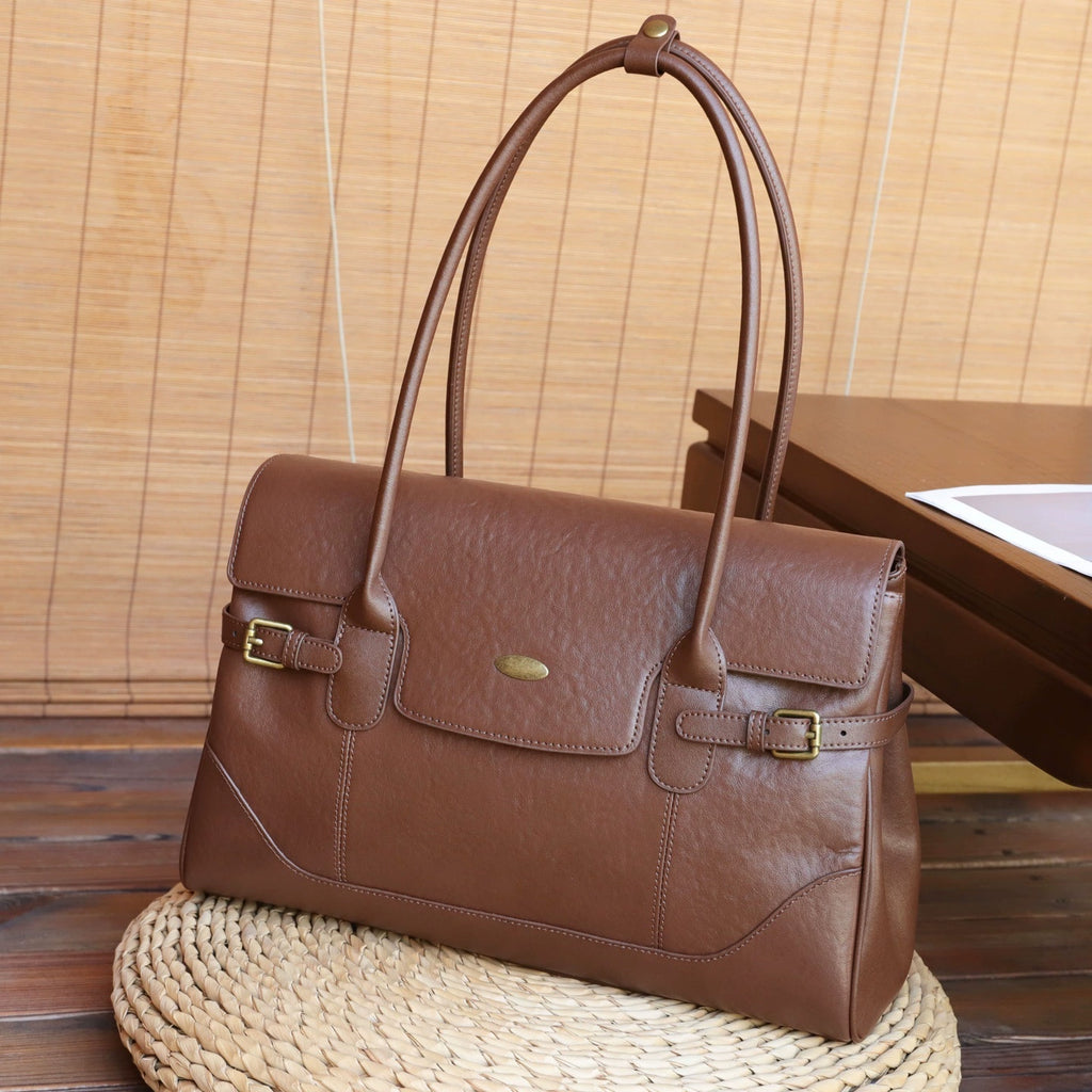 Cowhide Leather Tote Bag for Women – Large Capacity Commuter Bag, side product view