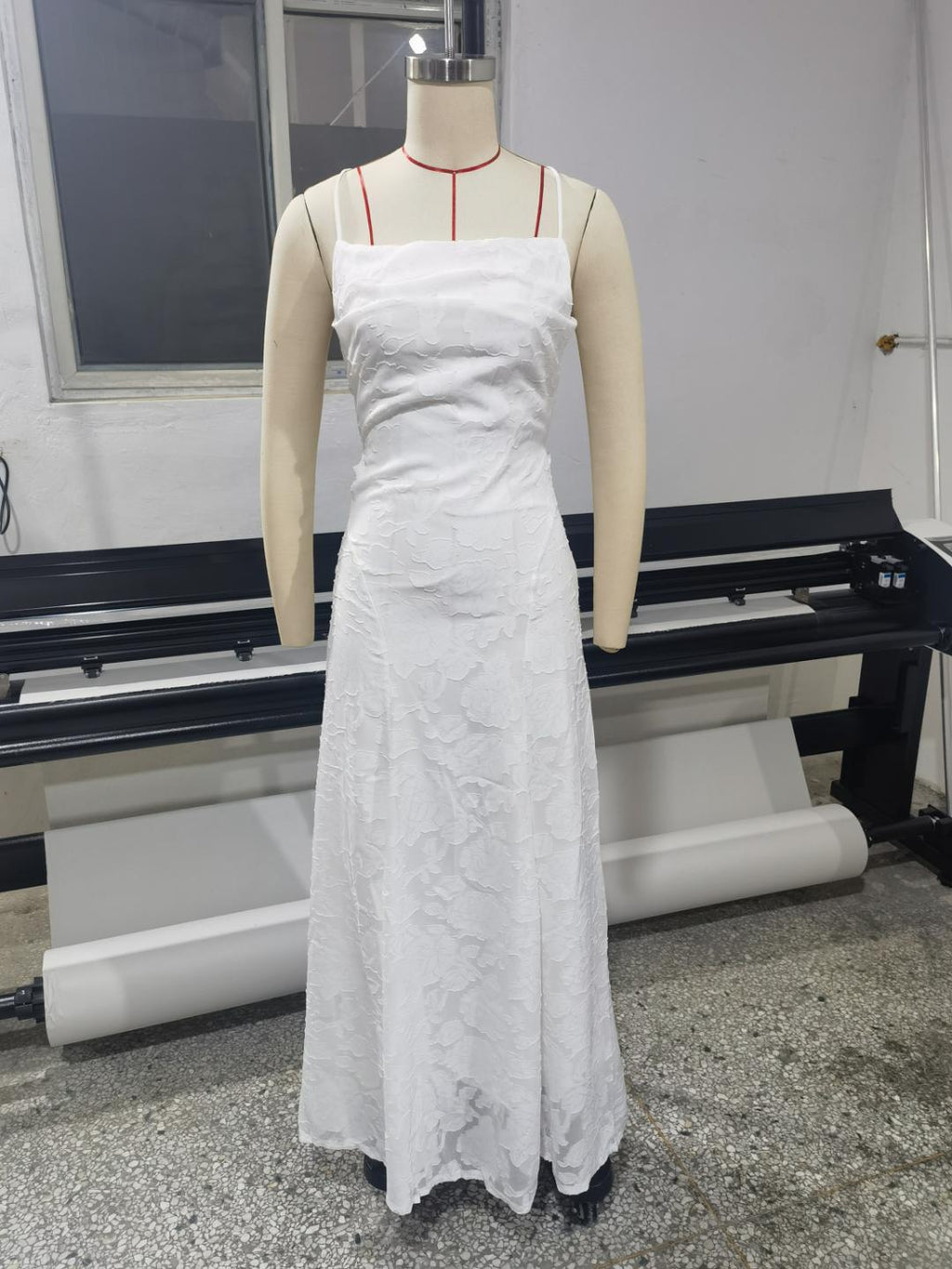 Lace backless evening dress — additional view 12
