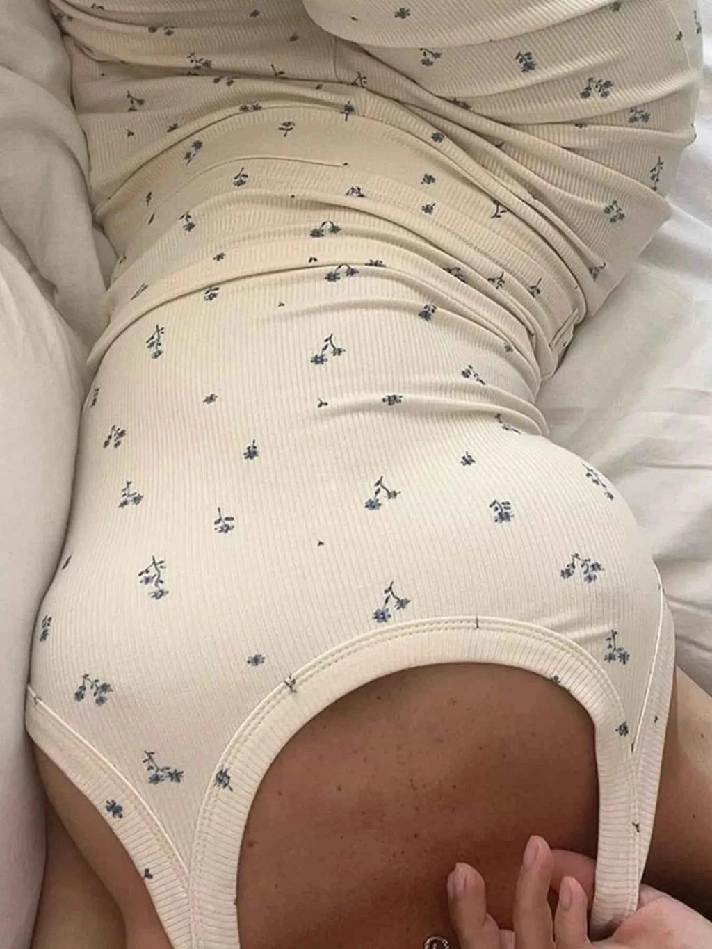 Floral print lounge set — additional view 4