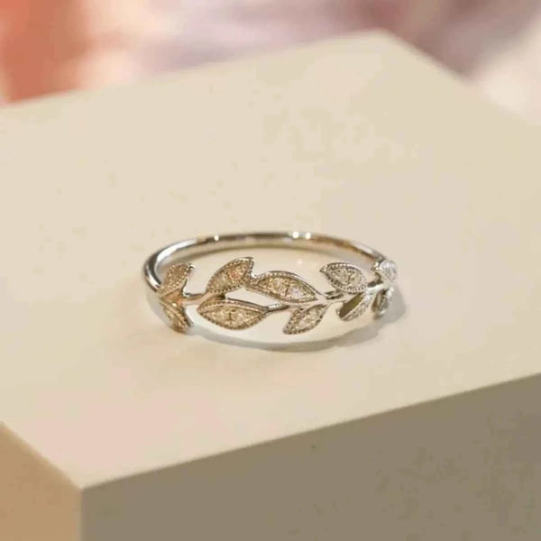 Nature-inspired leaf ring in silver-plated alloy — additional view 2