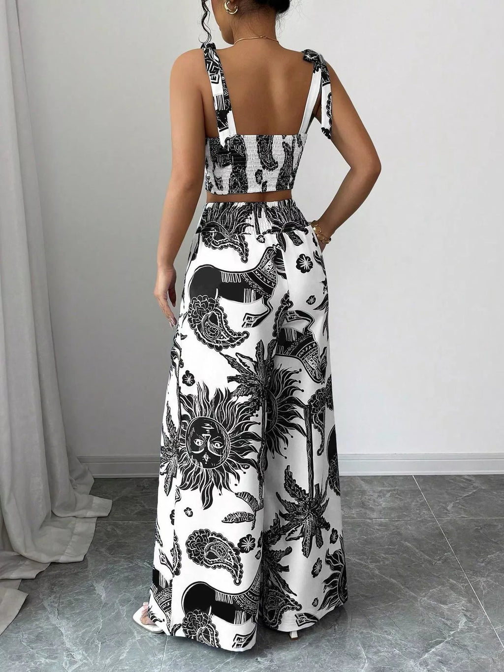 Floral Print Crop Top and Wide Leg Pants Set view 13