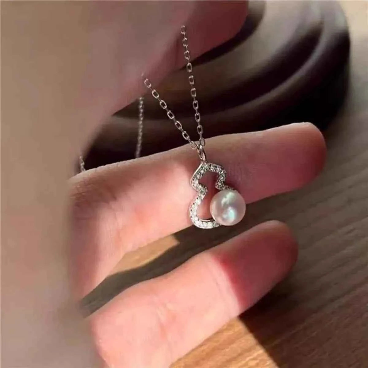 Pearl Gourd Necklace (Silver-Plated), angled product view
