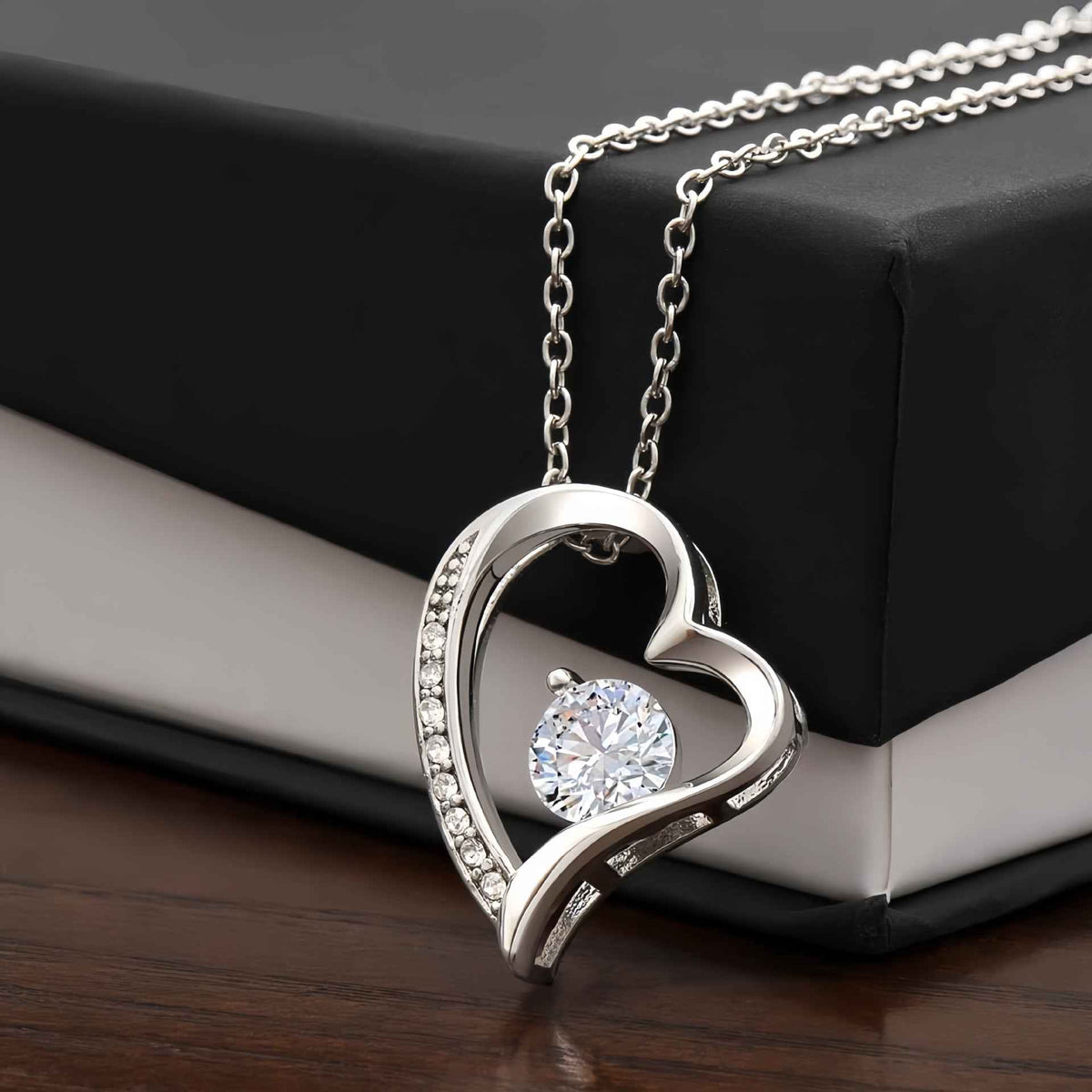 Heart Shape Zirconia Necklace additional product view