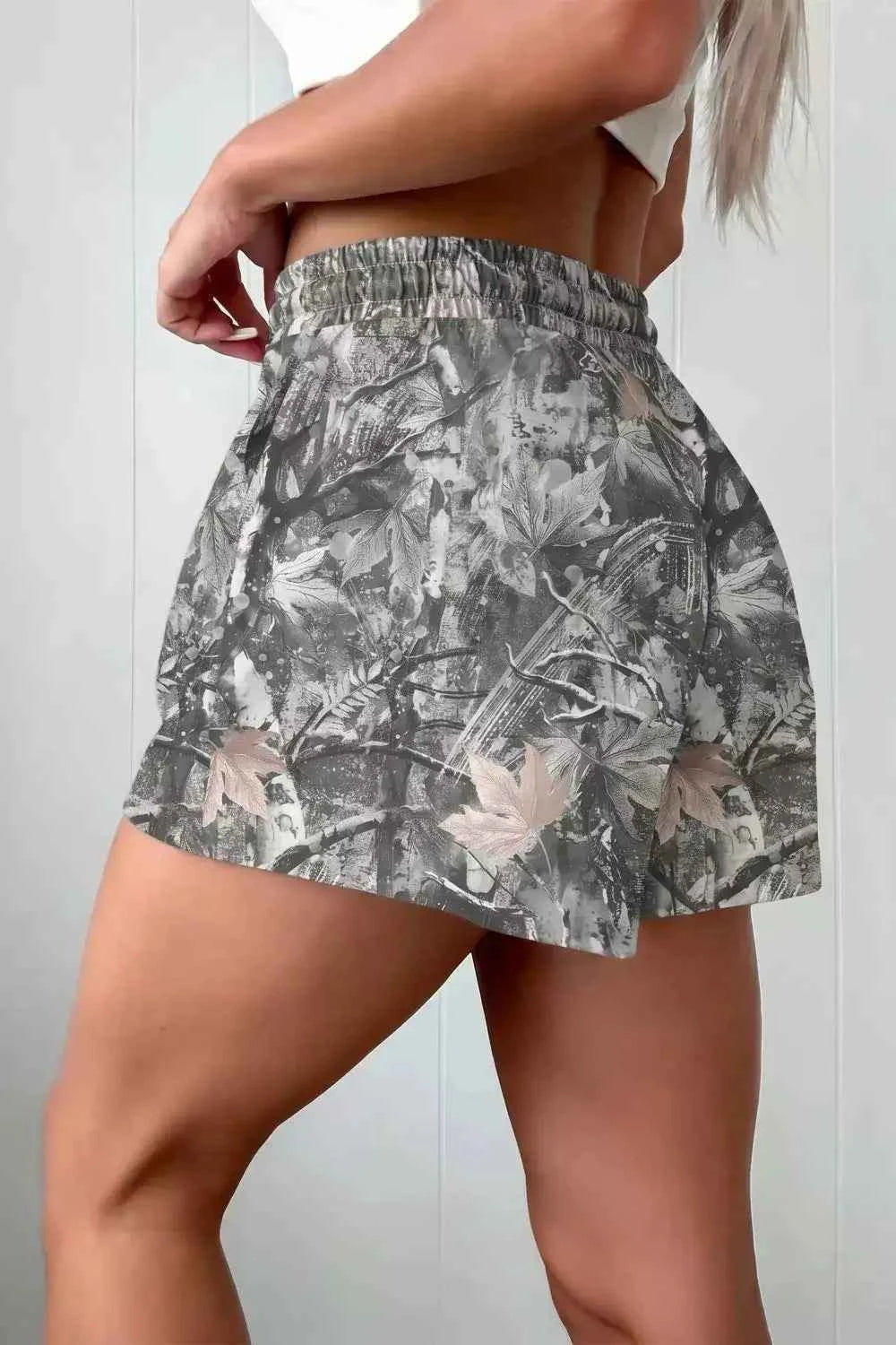 Abstract maple leaf print shorts with tie waist — additional view 2
