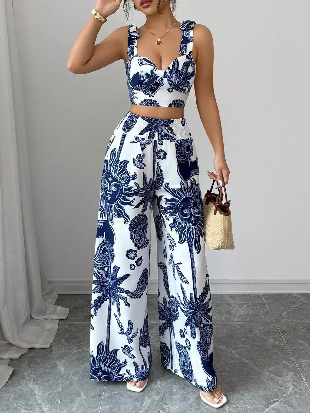 Floral Print Crop Top and Wide Leg Pants Set view 4