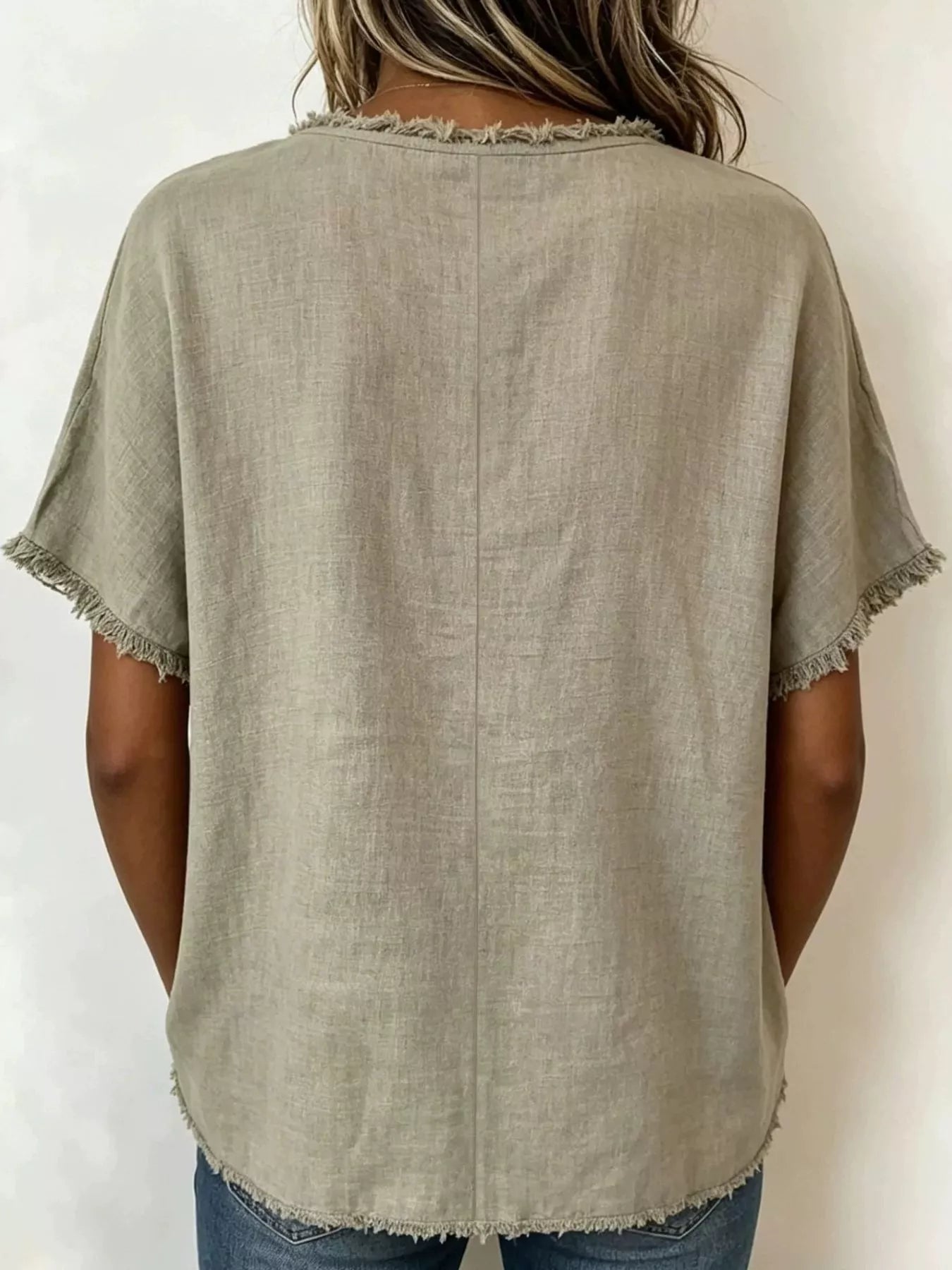 Full Size Frayed Hem Short Sleeve Top Plus Size Image secondaire du produit