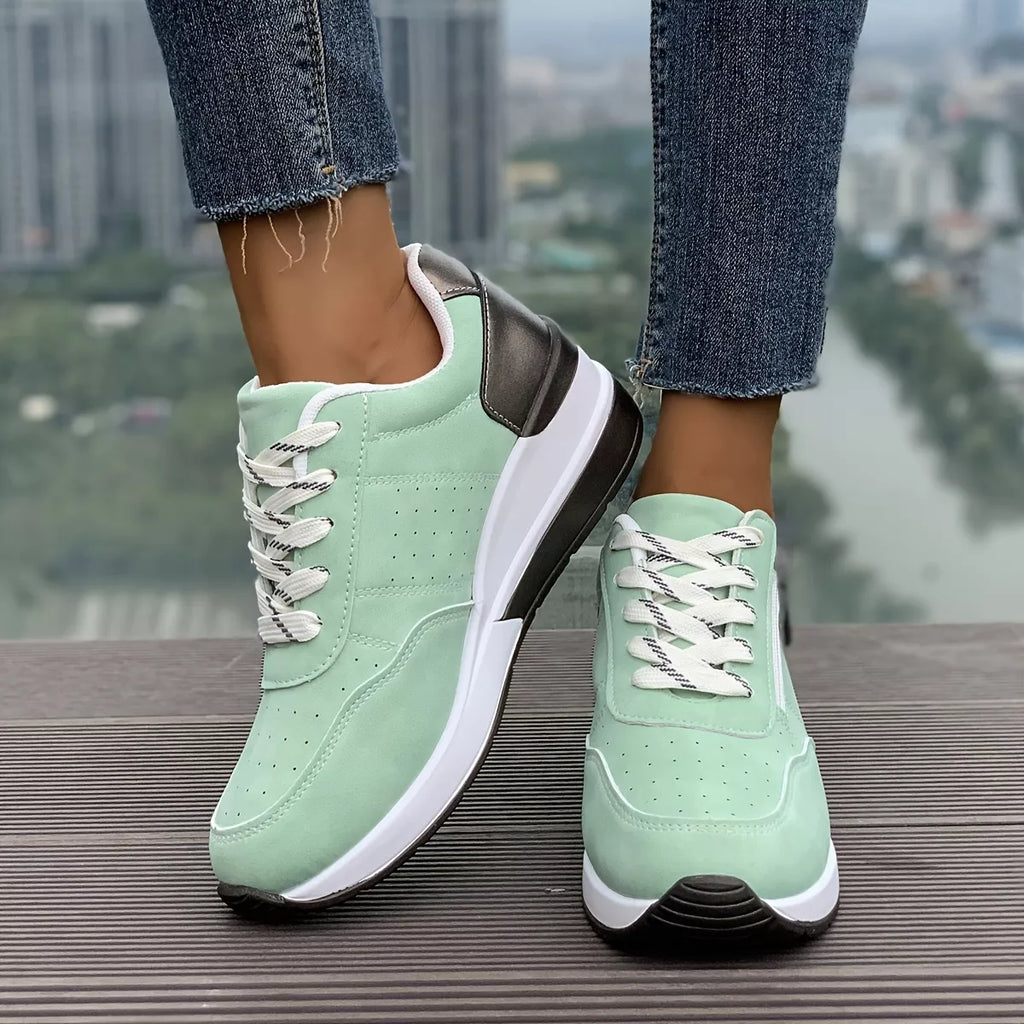 Product detail photo of Round Toe Lace Up Sneakers, Shoes, black, everyday style