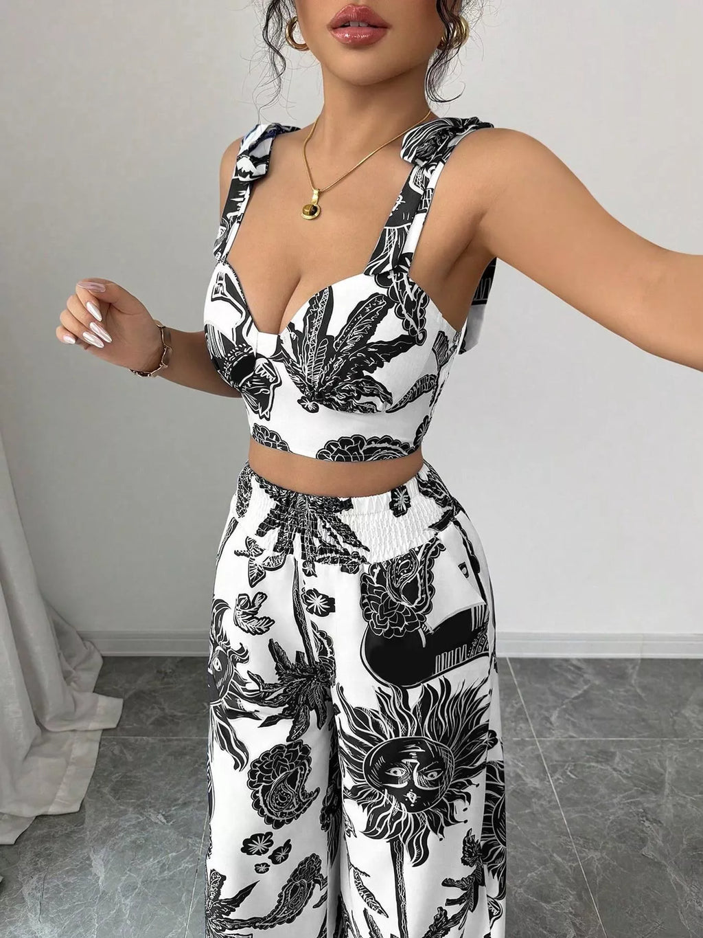 Floral Print Crop Top and Wide Leg Pants Set view 15