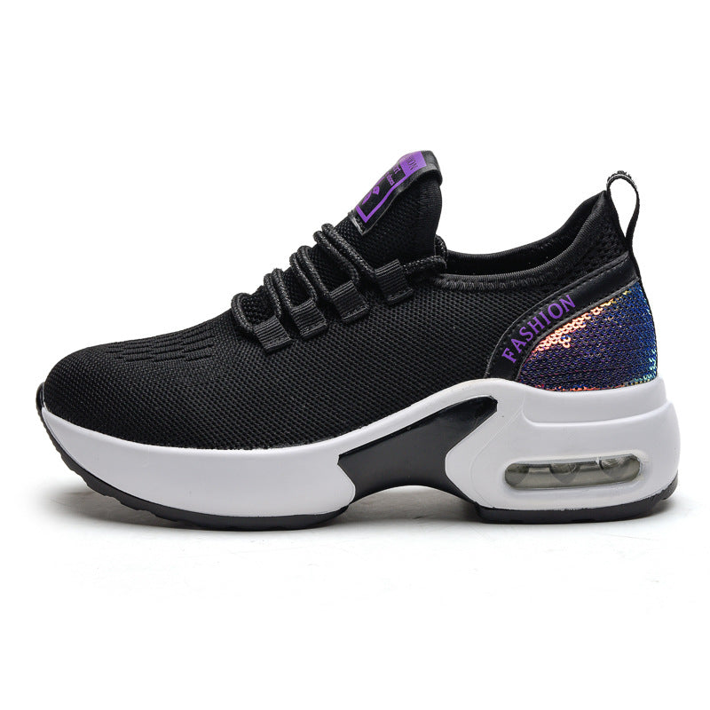 Knit mesh sneakers sole view