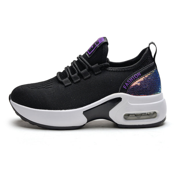 Knit mesh sneakers sole view