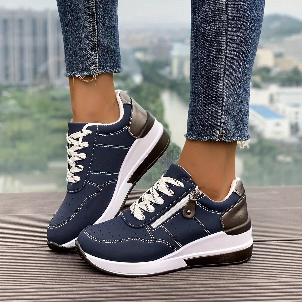Product detail photo of Round Toe Lace Up Sneakers, Shoes, black, everyday style
