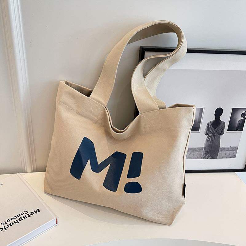 Bear print tote bag size specifications