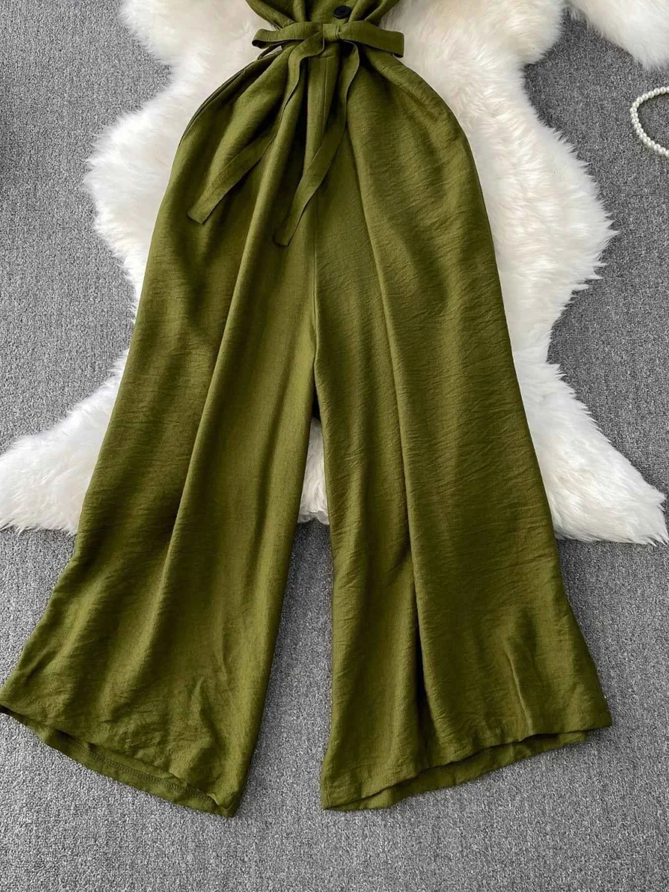 Elegant Sleeveless Jumpsuit-Jumpsuit-Splashis-Splashis