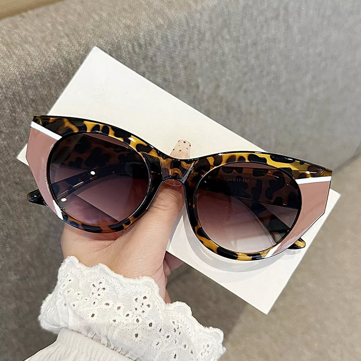Vintage Cat-Eye Sunglasses - Colorway B product image