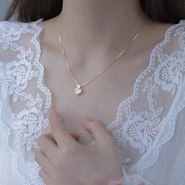 Zircon pendant necklace in silver-plated alloy — primary view