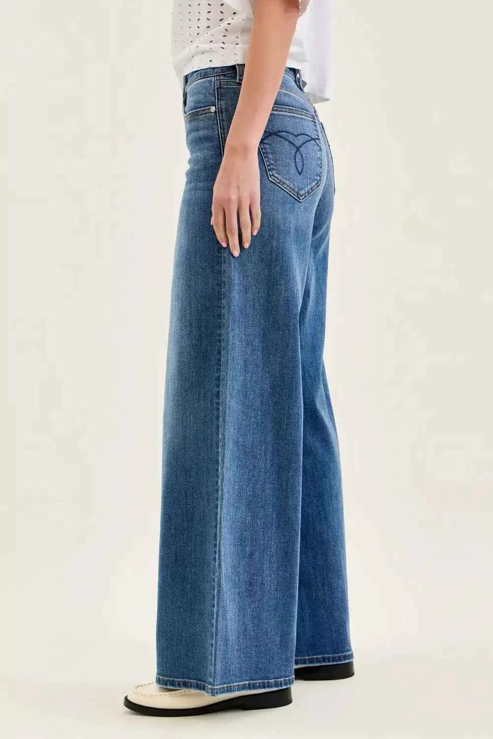 High-waist tummy control flare jeans — additional view 3