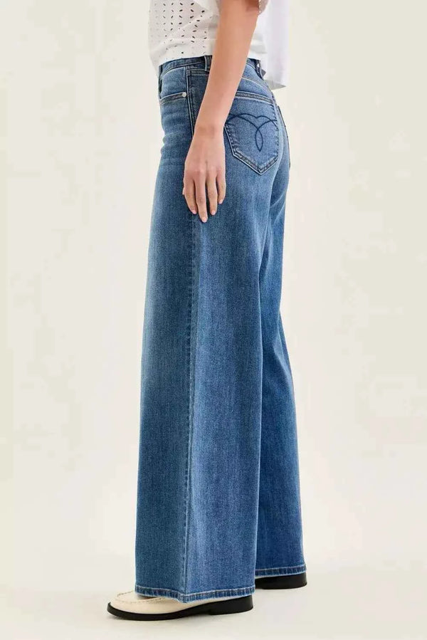 High-waist tummy control flare jeans — additional view 3