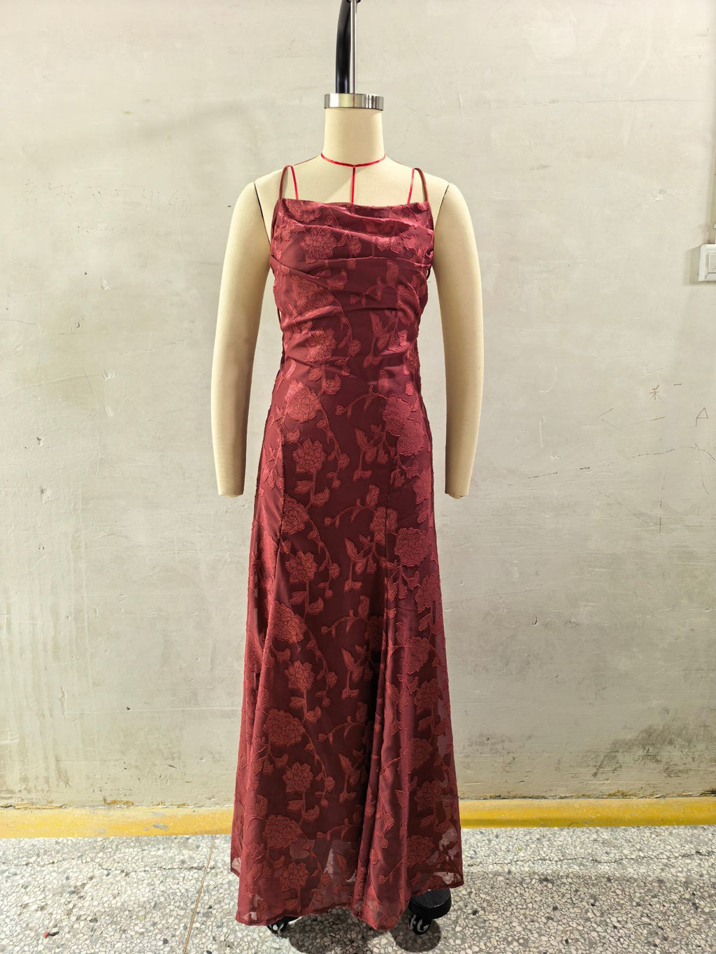 Lace Backless Evening Dress