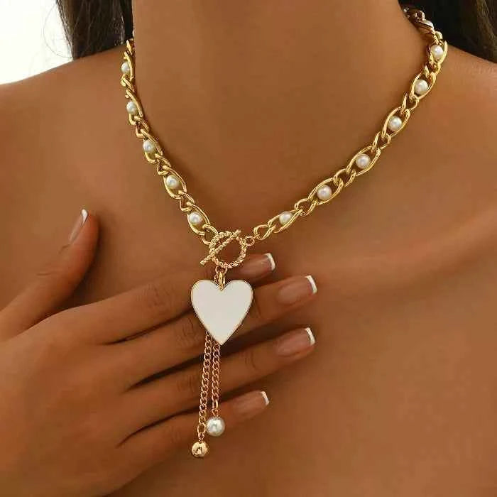 Pearl heart necklace in 18K gold-plated finish — primary view