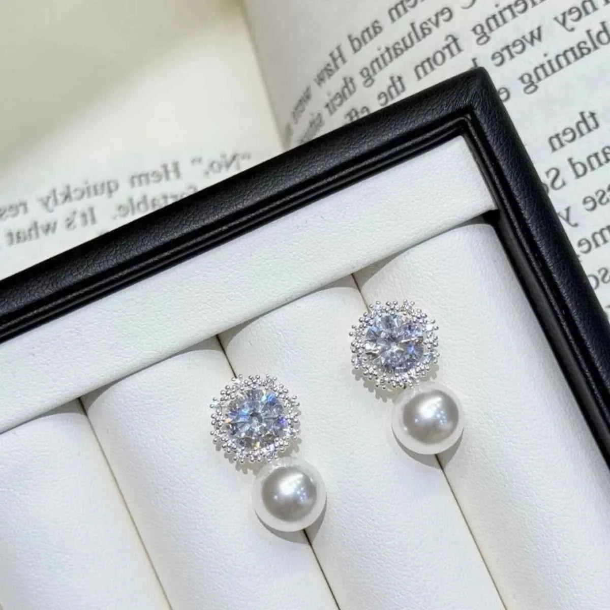 Zircon pearl drop earrings in silver-plated alloy — additional view 5