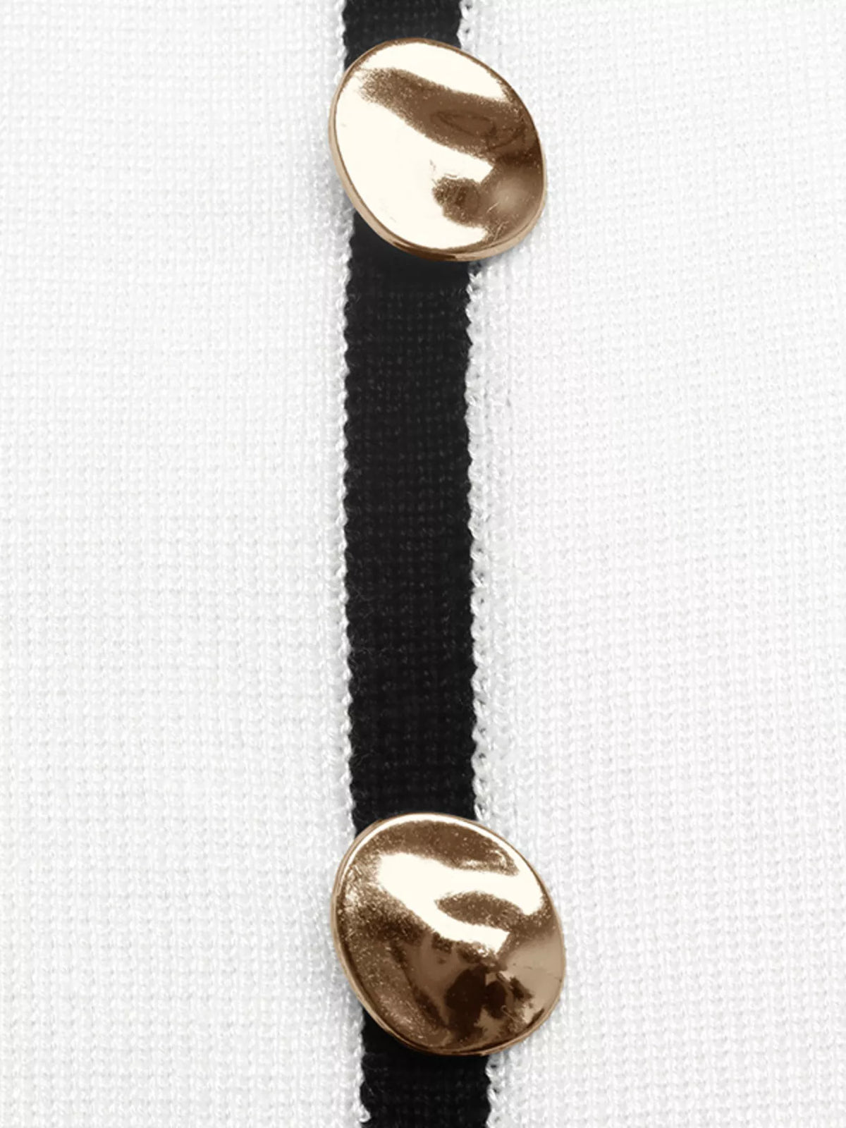 Contrast Trim Button Decor Knit Top, product view 9
