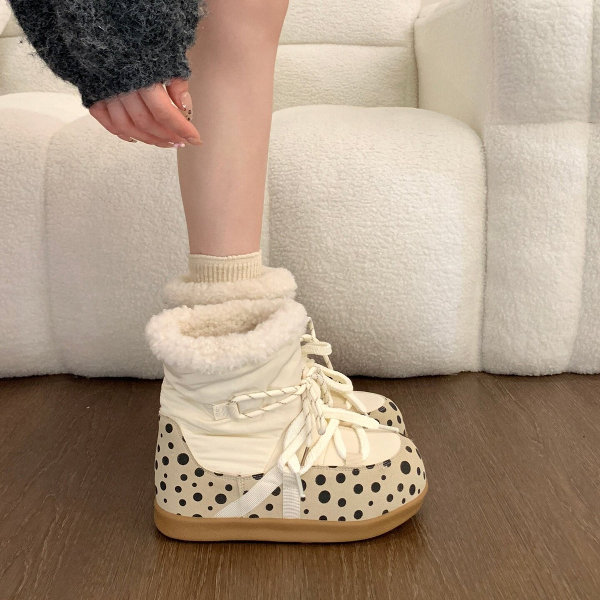 Women's Platform Snow Boots - Fleece Lined Beige Ankle Boots additional product view