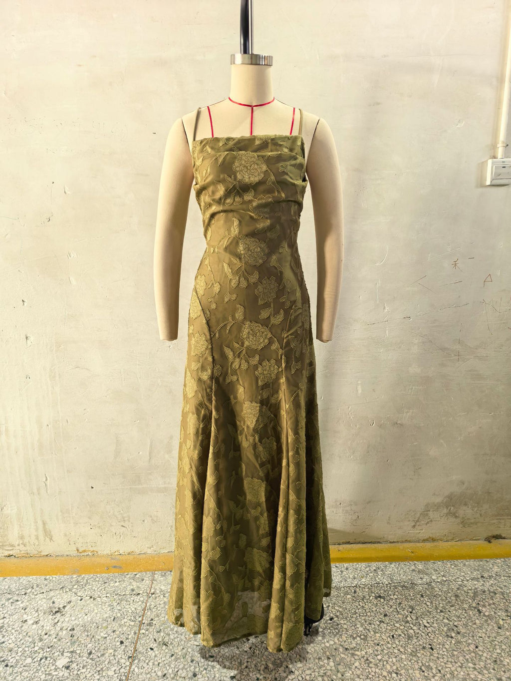 Lace Backless Evening Dress