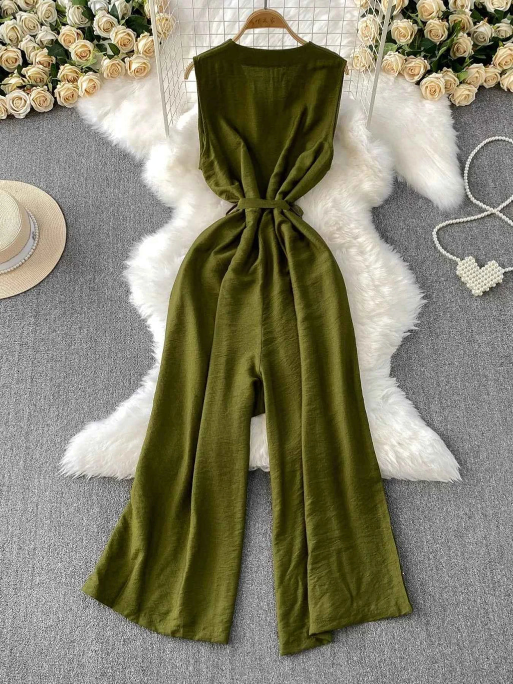 Elegant Sleeveless Jumpsuit-Jumpsuit-Splashis-Splashis