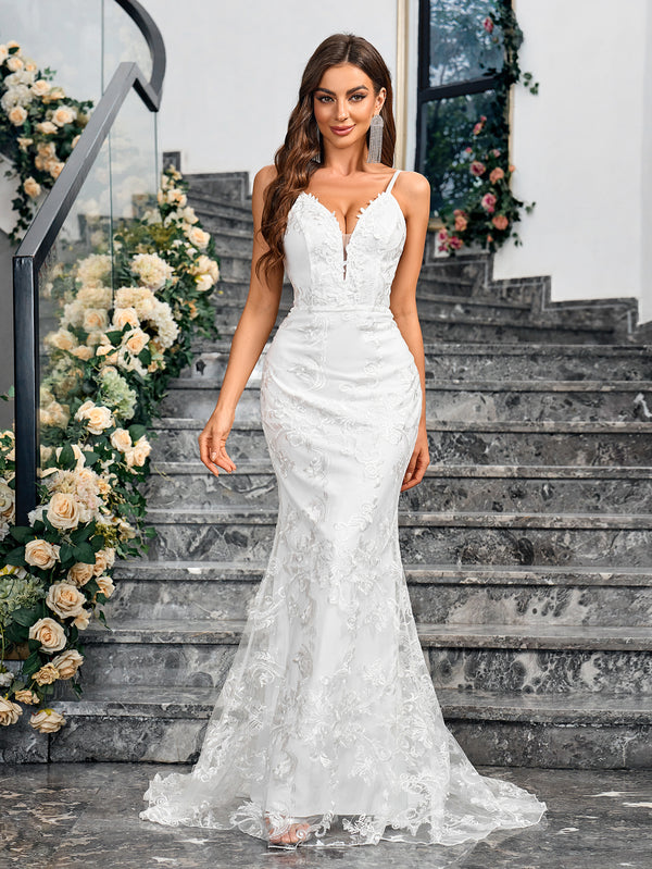 Embroidered V-neck sheath dress — additional view 3
