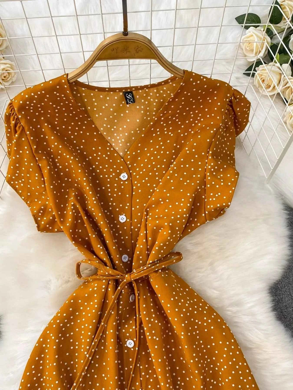 Vintage polka dot dress — additional view 2