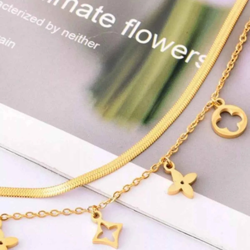 Double layered charm necklace in titanium steel — additional view 5