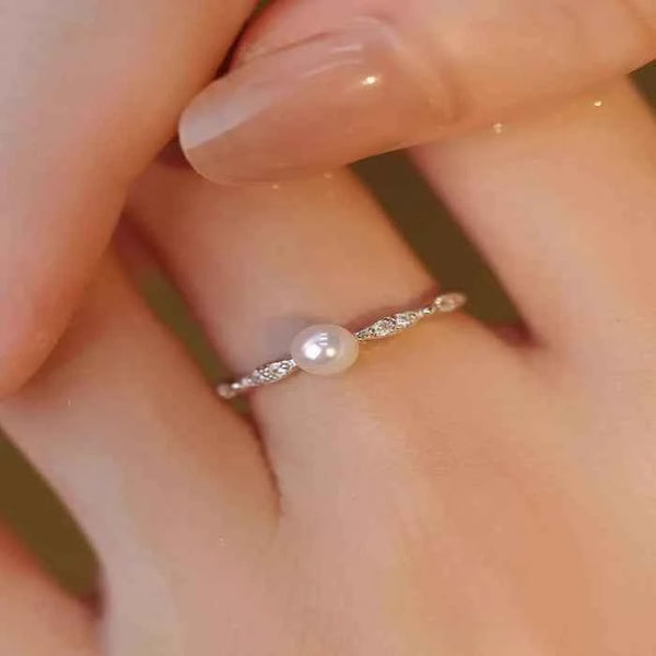 Pearl ring in silver-plated alloy — additional view 2