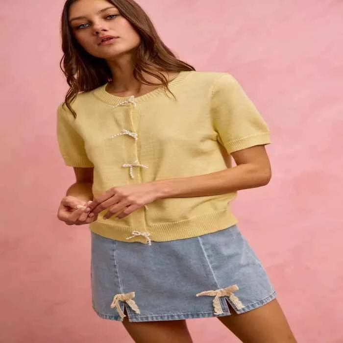 Lace trim denim mini skirt — primary view Imagen principal del producto