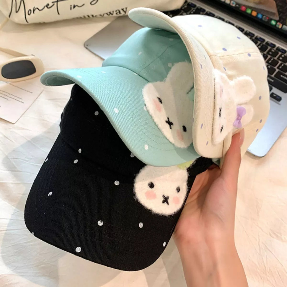 Bunny polka dot baseball cap — primary view Immagine principale del prodotto