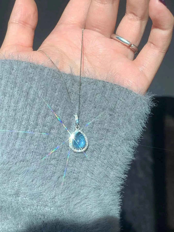 Crystal teardrop necklace in silver-plated alloy — additional view 6
