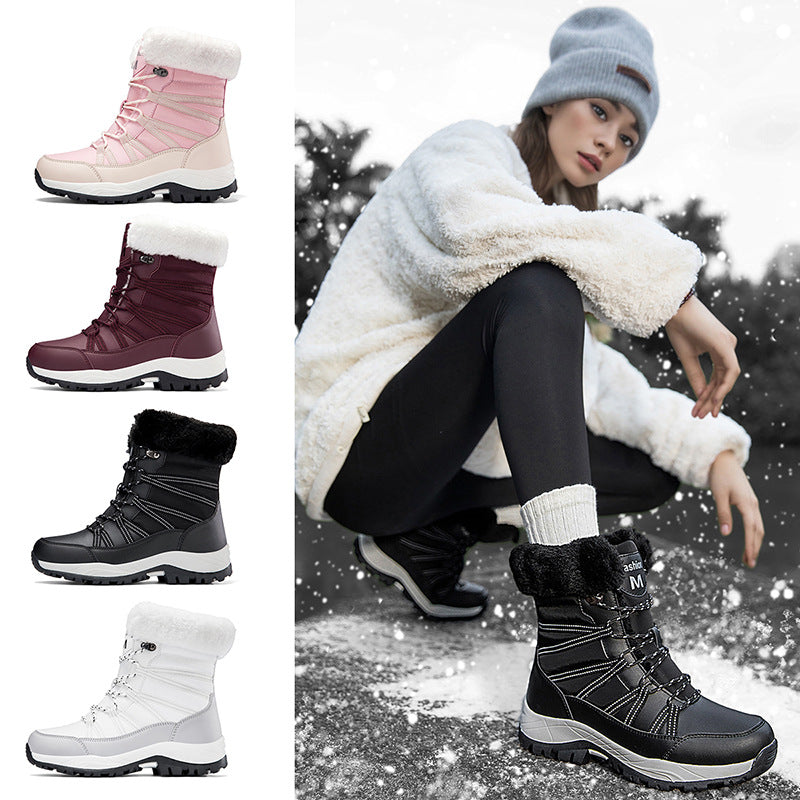 Fleece-lined winter boots side view