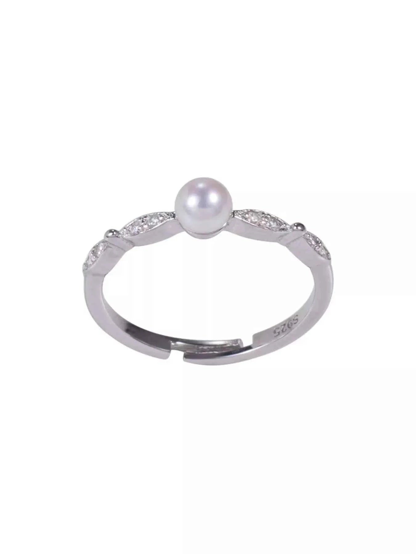 Pearl ring in silver-plated alloy — additional view 5