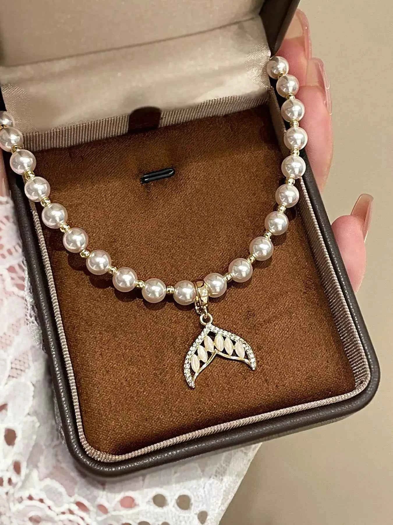Mermaid tail pendant necklace with pearl and zircon — additional view 4
