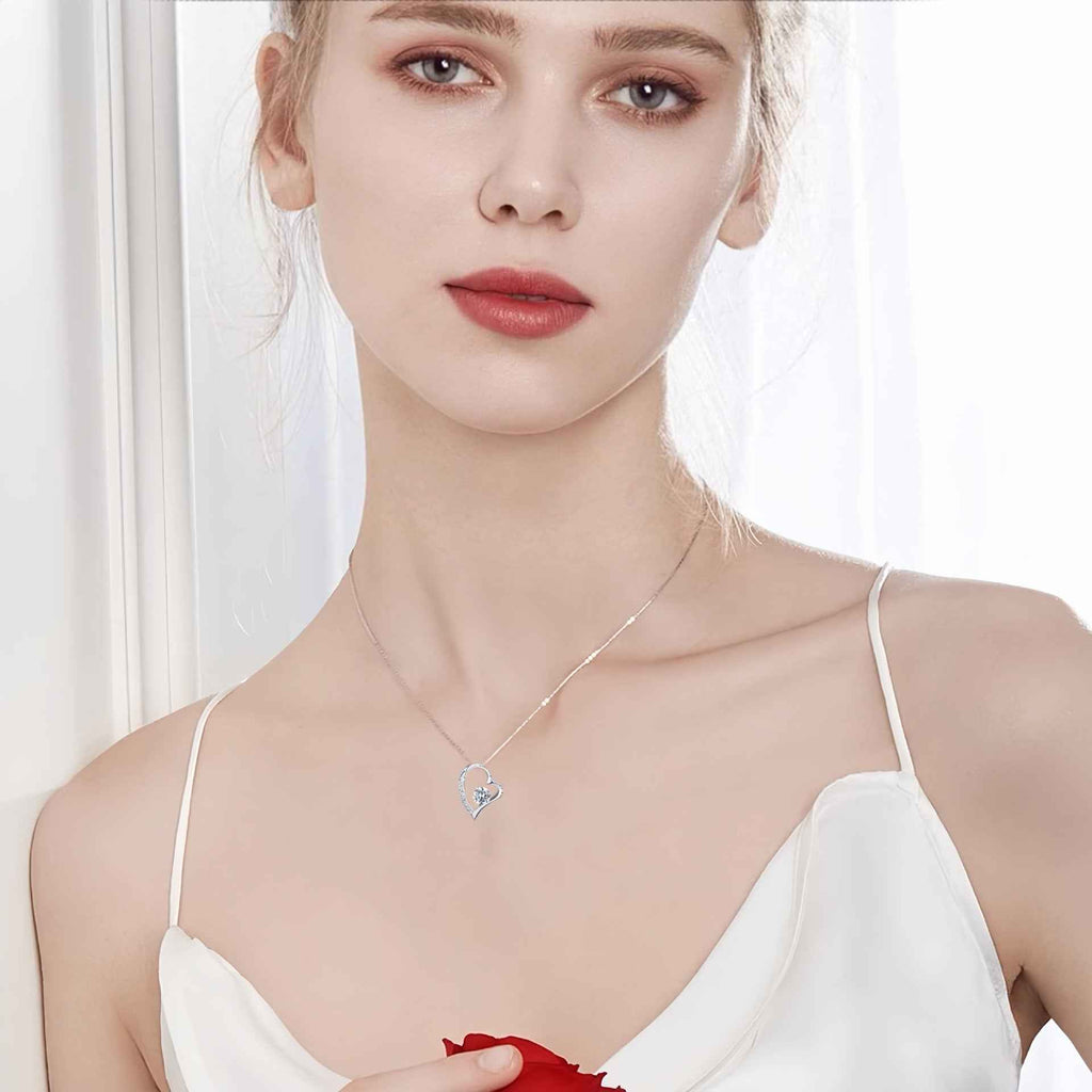 Heart shape zirconia necklace — additional view 3