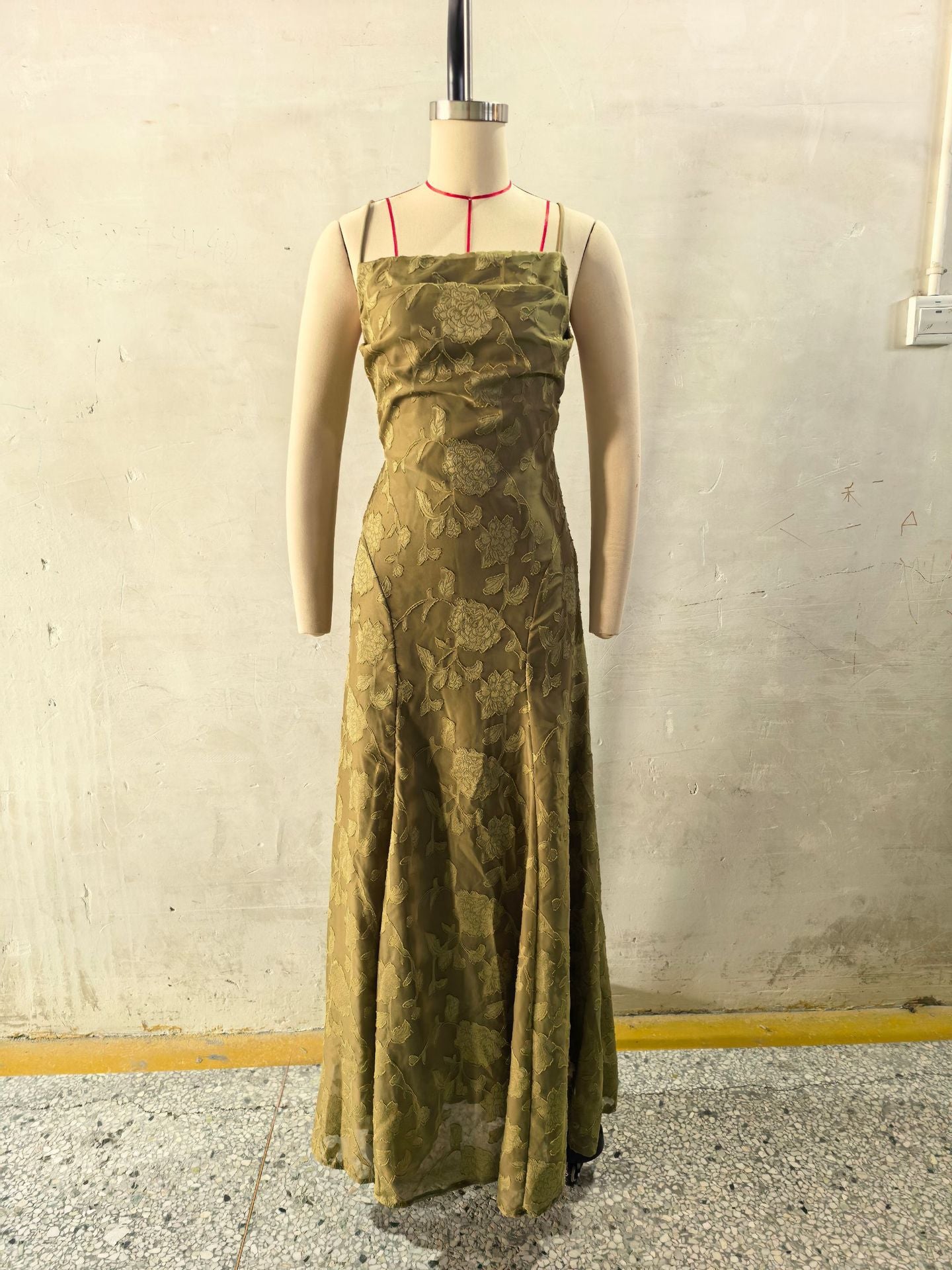 Lace Backless Evening Dress