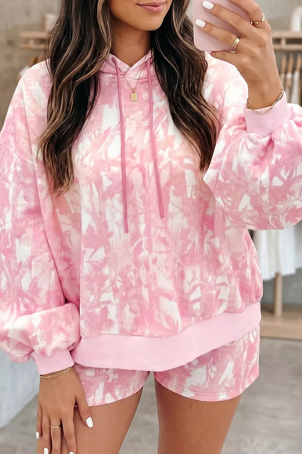 Abstract print hoodie and shorts two-piece set — additional view 3